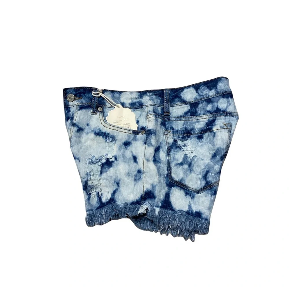 Altar’d State High Rise Jean Shorts Women’s 26 Bleached Raw Hem Casual Denim New